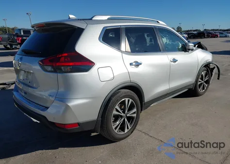 2019 Nissan Rogue Sv z USA, uszkodzony, nr VIN JN8AT2MT5KW263309